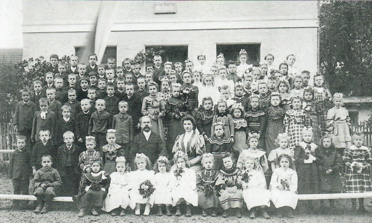 Datei:Schulkinder 1910.png