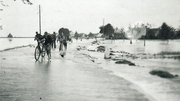 Vorschaubild für Datei:Hauptstrasse nachRain 1940.png