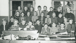 Schulkinder 1954 2.png